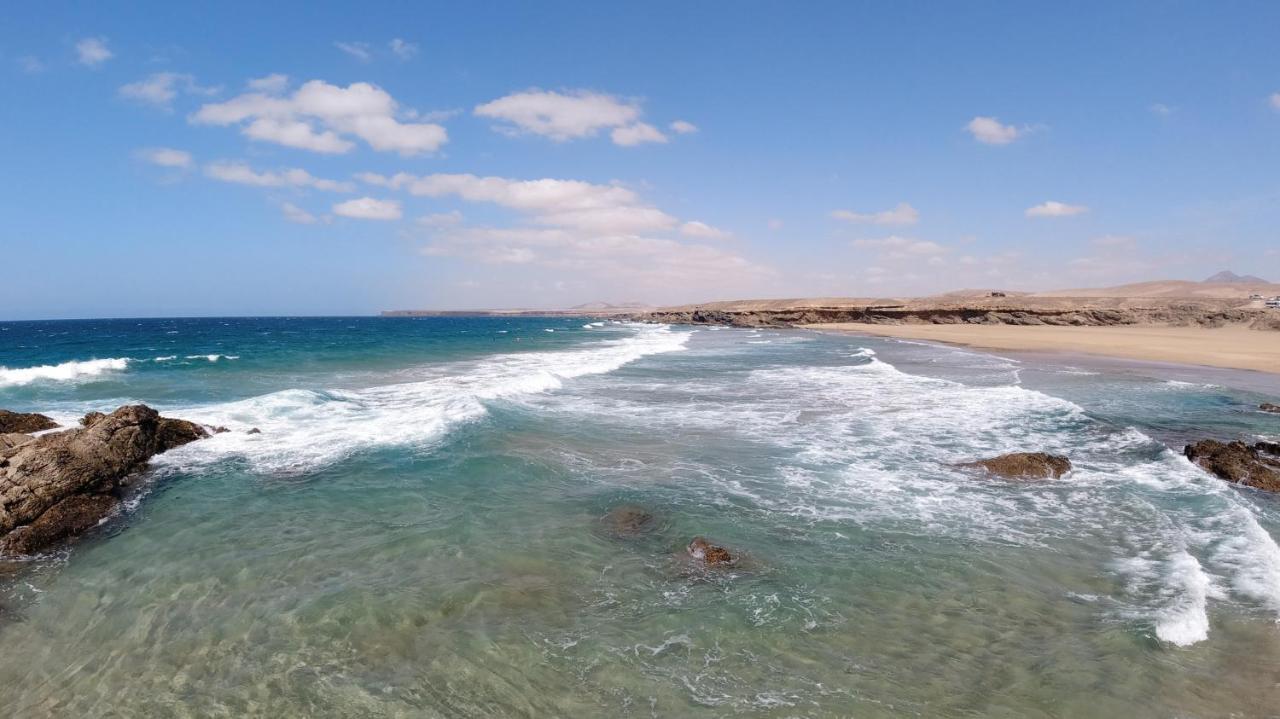 Tres Islas Apartment - 70 M2 Private Terrace Corralejo Bagian luar foto