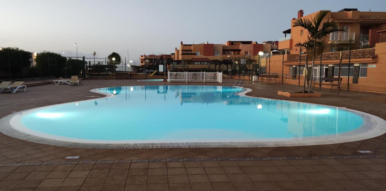 Tres Islas Apartment - 70 M2 Private Terrace Corralejo Bagian luar foto